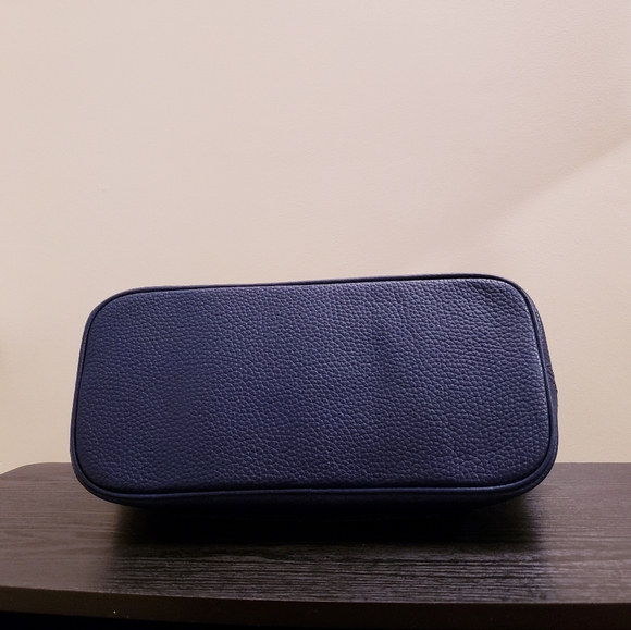 Marc Jacobs Turn-lock Leather Duffel Satchel - Picture 5 of 12